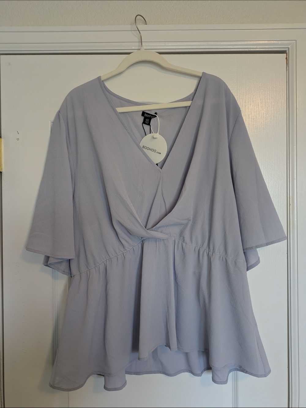 Boohoo Lavender Twist-Front Peplum Blouse